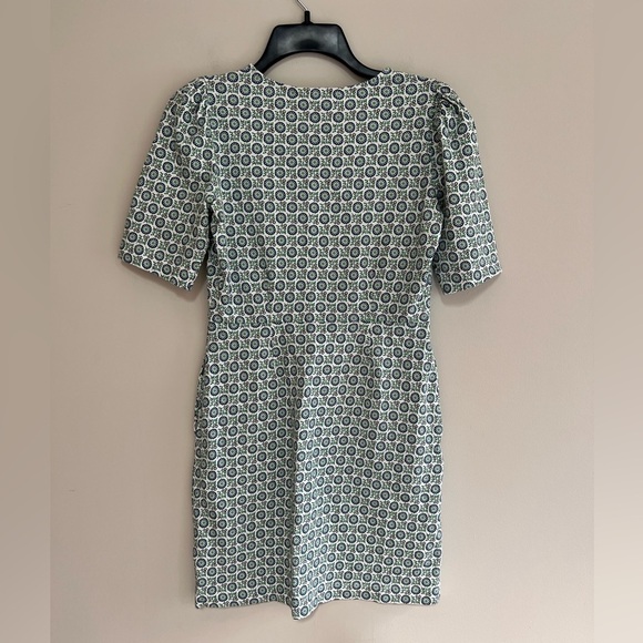 BODEN Women’s Navy Blue and Green Floral Printed Zoe Cotton Mini Dress, 4P - Picture 3 of 9